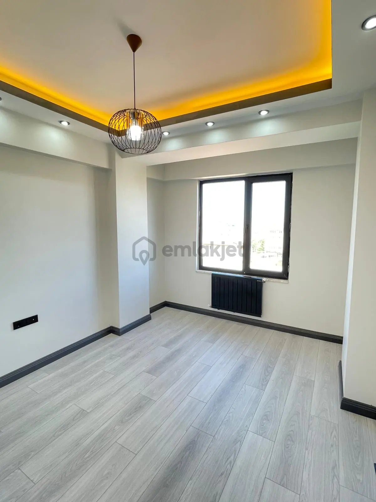 Çöşnük mahallesinde 4+1 lüks daire