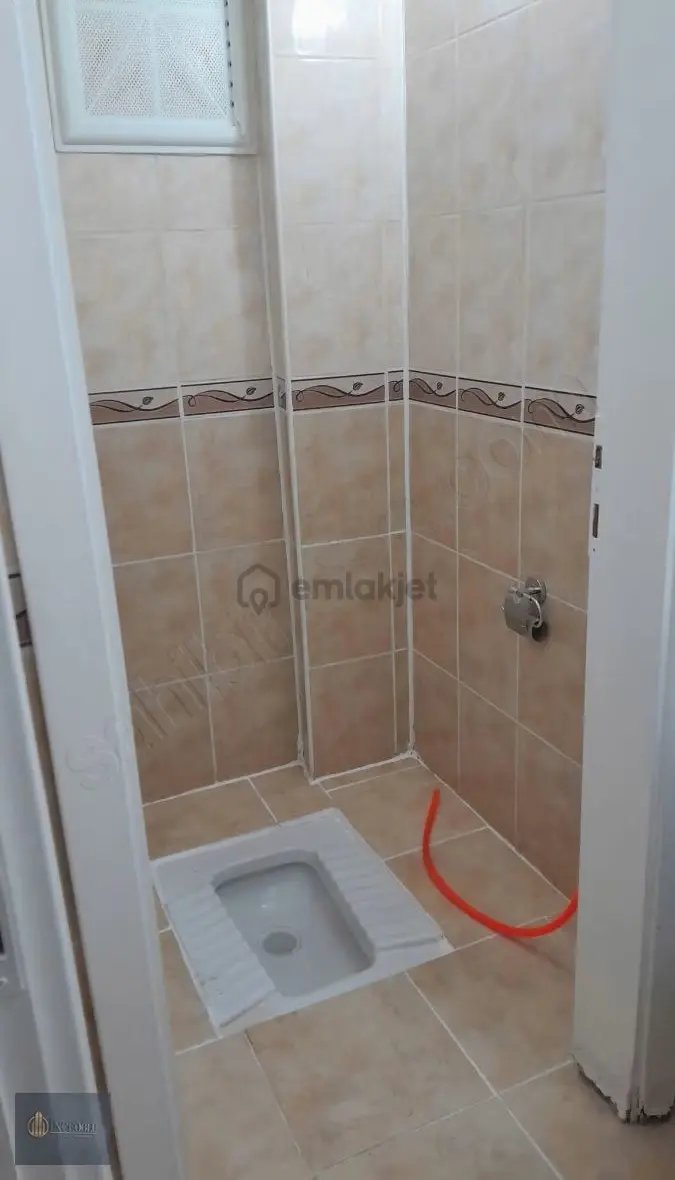 Tecde'de Ferah ve Konforlu 2+1 Kiralık Daire